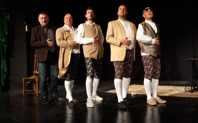 52337590_1458144417654323_6168084696509972480_o