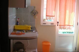 apartmani 003 - afaros@apartman-faros.hr