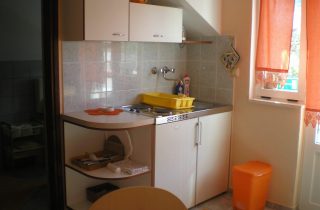 apartmani 015 - afaros@apartman-faros.hr